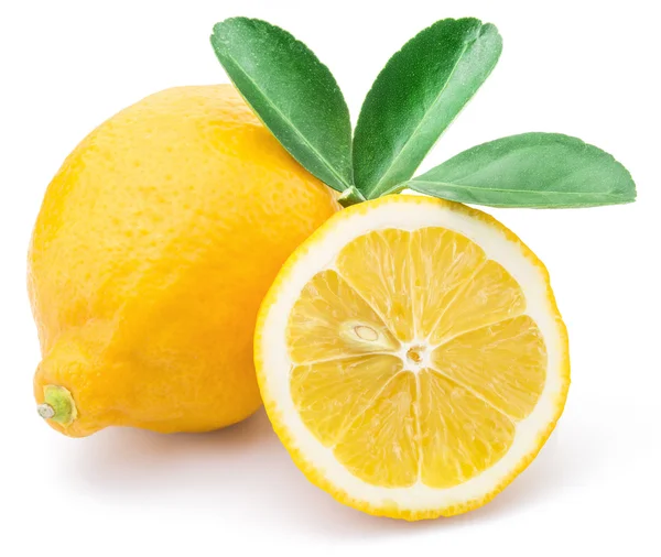 Frutas maduras de limón sobre el fondo blanco . — Foto de Stock