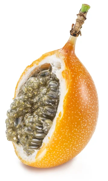흰색 배경에 granadilla 과일. — 스톡 사진