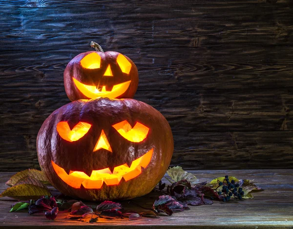 Lanterna de abóbora ou jack-o '-lanterna é um dos símbolos — Fotografia de Stock