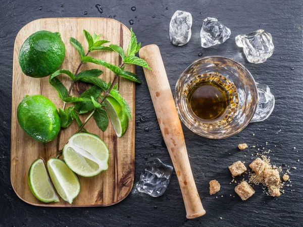 Mojito ingredientes de cóctel . — Foto de Stock