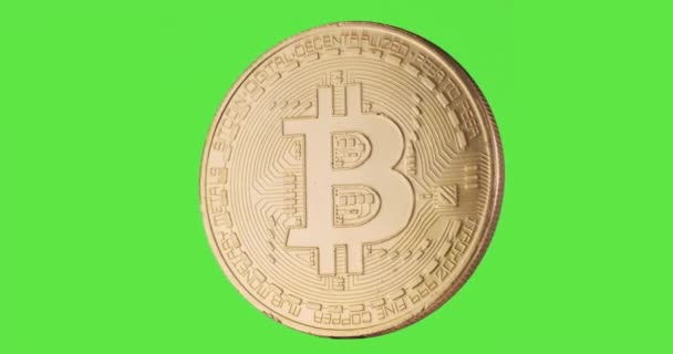 Real Bitcoin Moneta Oro Metallo Gira 360 Chiave Cromatica Verde — Video Stock