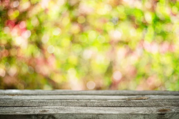 Oude Houten Tafelblad Wazig Kleurrijke Herfst Achtergrond Lege Tafel Vrije — Stockfoto