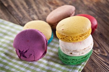 Fransız renkli macaron.
