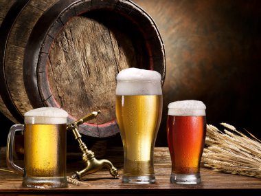 PIN bira ve bardak bira.