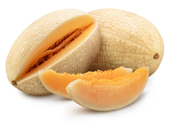 Olgun, beyaz oval kavun ve beyaz arka planda izole edilmiş bir kesik. Dosya kırpma yolu içeriyor.