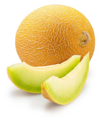 Beyaz arka planda izole edilmiş galya kavunu ve kavun dilimleri. Dosya kırpma yolu içeriyor.