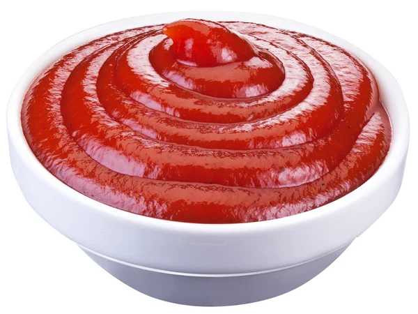 Ketchup di pomodoro nella piccola ciotola. Il file contiene percorsi di ritaglio . — Foto Stock