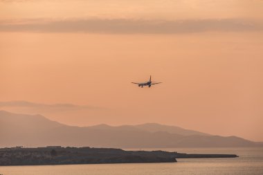 Günbatımı Kandiye havaalanı.