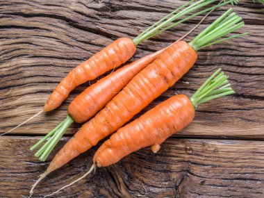 taze organik havuç.