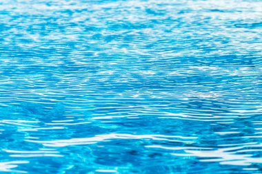 Yüzme havuzunda su Ripples.