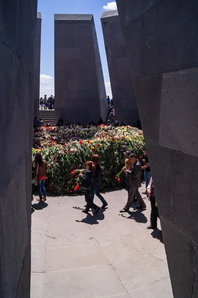 Ermeni Soykırımı Anıtı karmaşık 24 Nisan 2015 Yerevan, Ermenistan — Stok fotoğraf