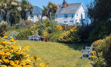 bahar bahçe banklar 