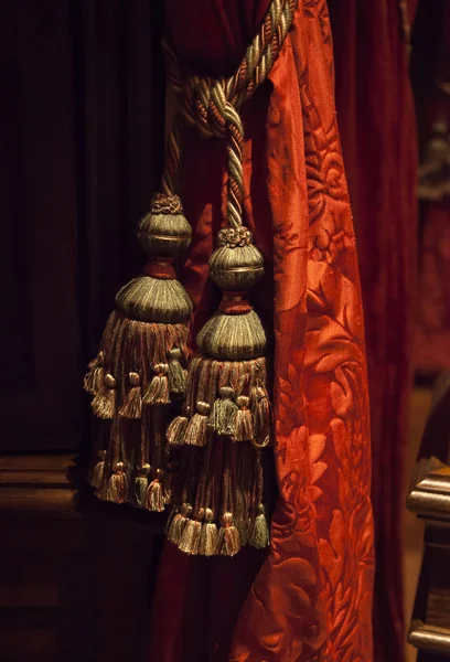 Decorative curtain tassel in interior — Stock Photo, Image
