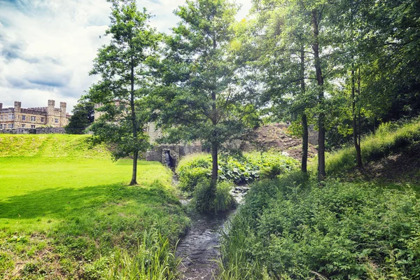 Leeds castle park, Maidstone, İngiltere — Stok fotoğraf