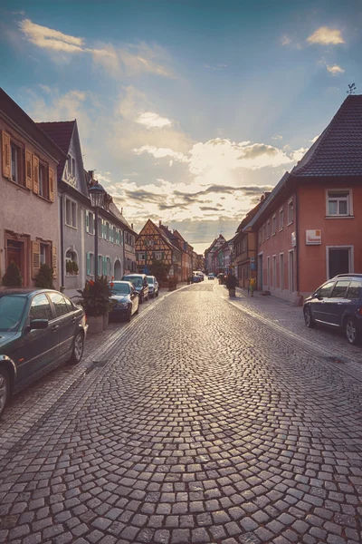 Západ slunce v Endingen, malé německé město v Švábská — Stock fotografie