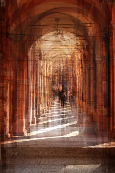 Кількома впливу вулиці аркади, Італія — стокове фото