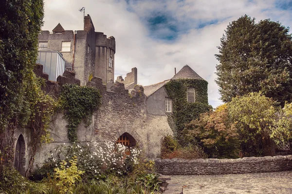 Malahide castle door herfst — Stockfoto