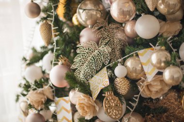 Güzel dekore edilmiş Noel odası