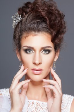 güzel ve lüks iç moda gelin