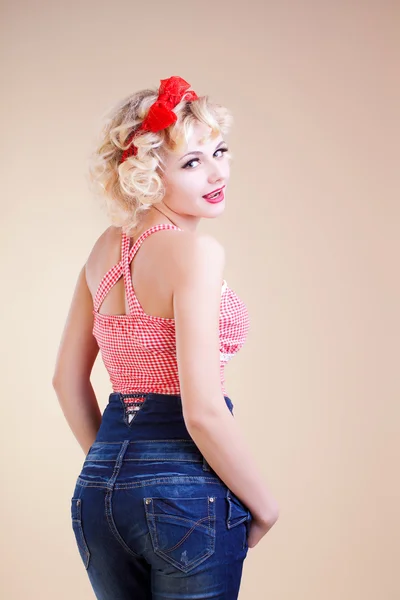 Sexy pin up girl in Jeans Shorts, isolated on white — Stock Photo, Image