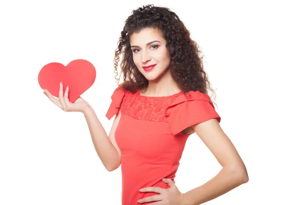 Mujer atractiva y hermosa con corazón aislado en blanco —  Fotos de Stock