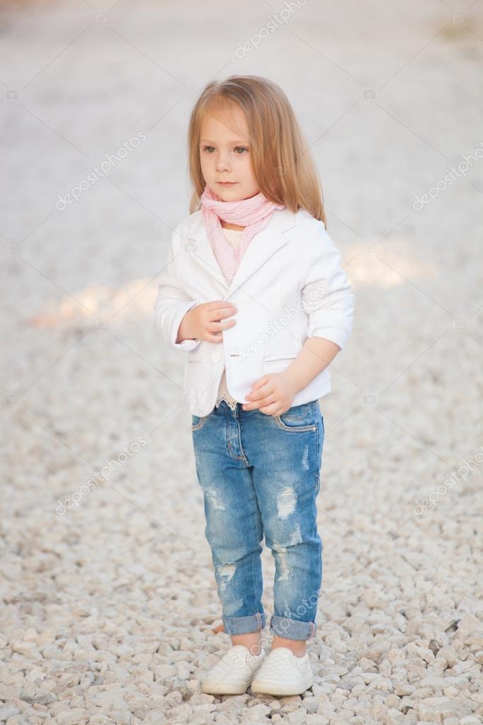 Beautiful trendy baby girl with blonde hair outdoors. Little girl 2-3 year  old Stock Photo by ©margo_black 74769479