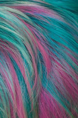 Saç ile çok renkli strand. makro çekimi