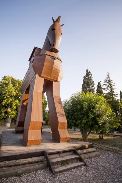 Modelo do Cavalo de Tróia localizado em Tróia, Turquia Imagem De Stock