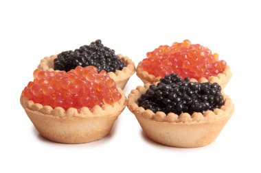 Balık havyar beyaz ekmek üzerinde