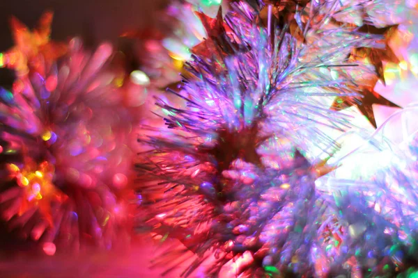 Zweig Eines Weihnachtsbaums Licht Der Lampen Einer Elektrischen Girlande — Stockfoto