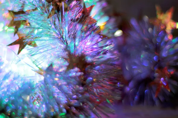 Zweig Eines Weihnachtsbaums Licht Der Lampen Einer Elektrischen Girlande — Stockfoto