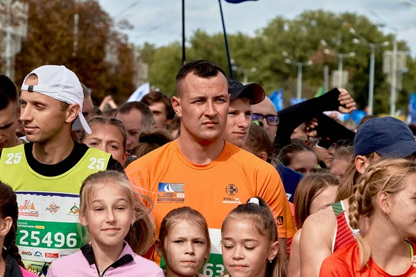 September 2019 Minsk Belarus Athletes Young Children Stand Start Marathon — Stock Photo, Image