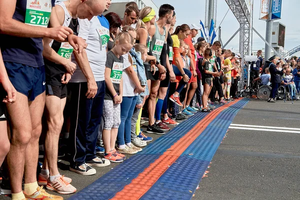 September 2019 Minsk Belarus Children Adults Stand Starting Line Start — Stock Photo, Image