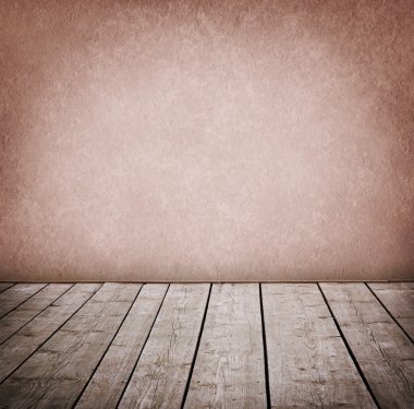 Grunge duvar ve ahşap yerde, bir oda dolusu iç panelli.