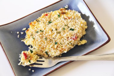 Tabak pişmiş spagetti