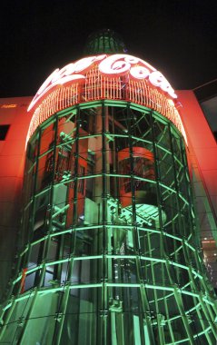 Las Vegas Coca Cola deposu gece tarafından