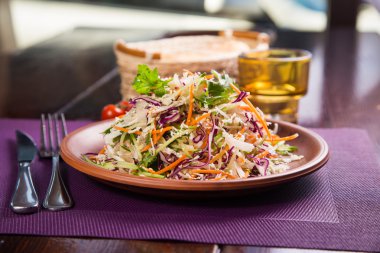 taze vejetaryen salata