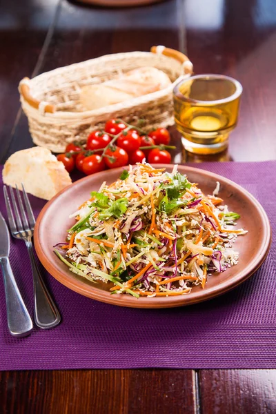 taze vejetaryen salata