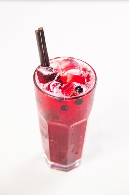 Frenk üzümü soğuk çay