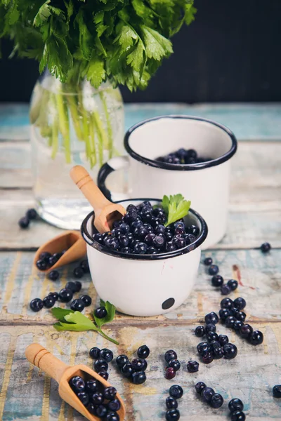 Frische Heidelbeere in Tasse — Stockfoto