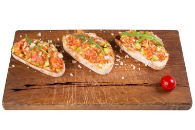 Bruschetta kırmızı balık