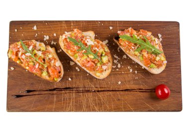 Bruschetta kırmızı balık