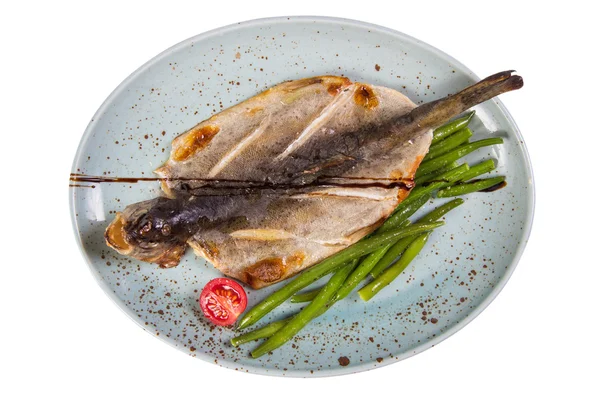 Trockener Fisch auf dem Teller — Stockfoto