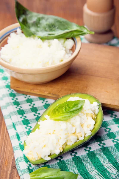 Sallad på avocado — Stockfoto