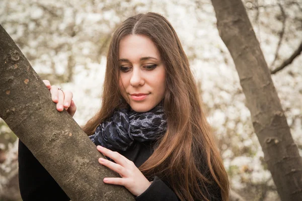 Brünettes Mädchen — Stockfoto