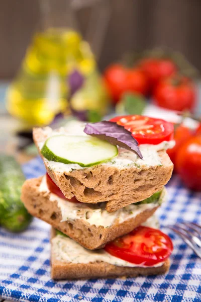 Sandwich con tomates — Foto de Stock