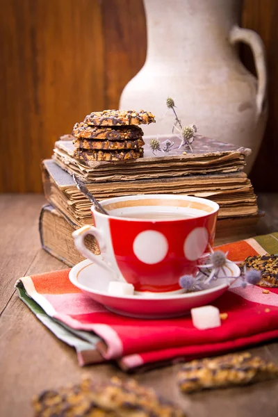 Tea with cookies — Stock Photo, Image