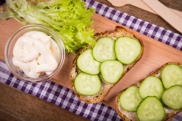 Pan con pepino — Foto de Stock