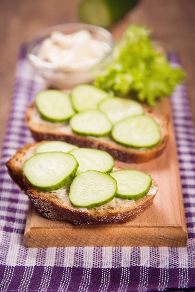 Pan con pepino — Foto de Stock