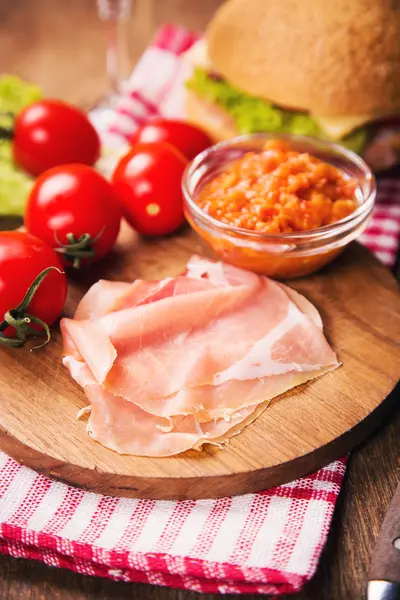 Prosciutto con verdure — Foto Stock